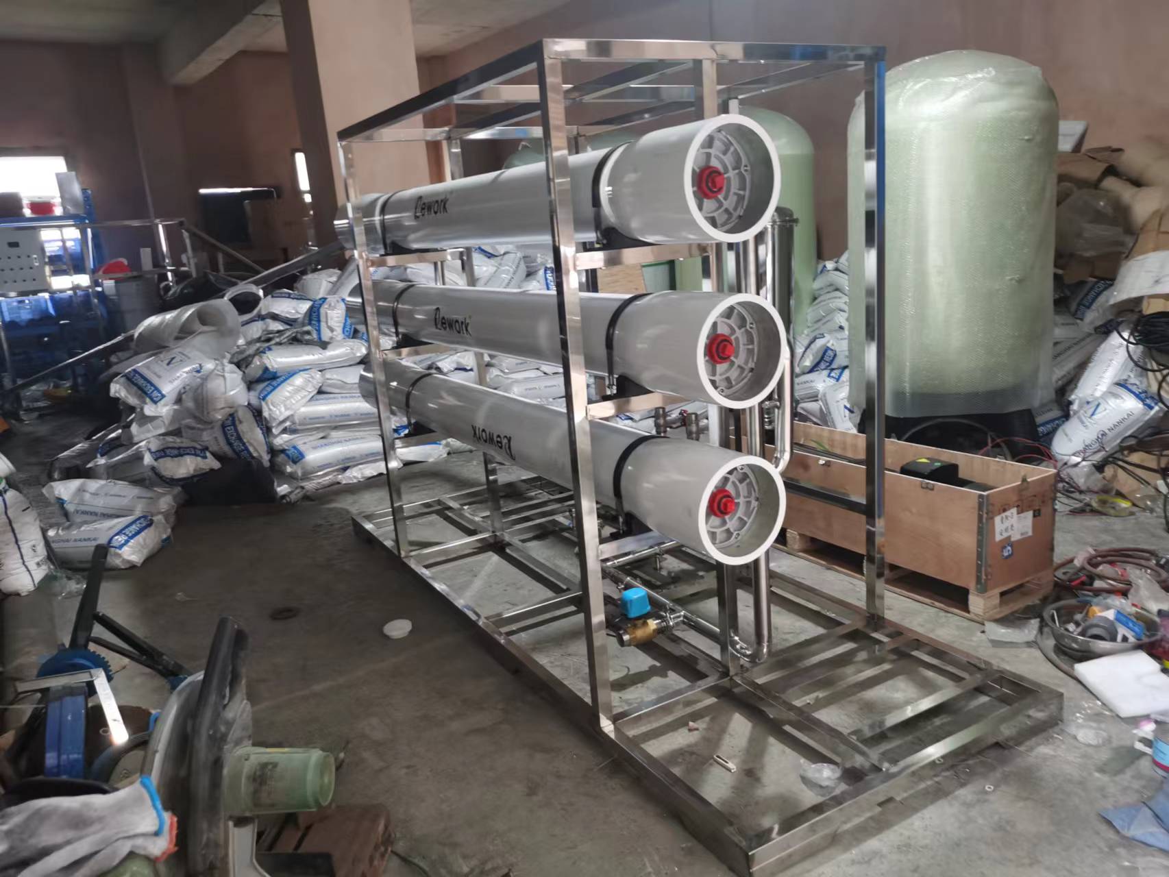貴陽純水酒廠凈水設備，6噸反滲透設備